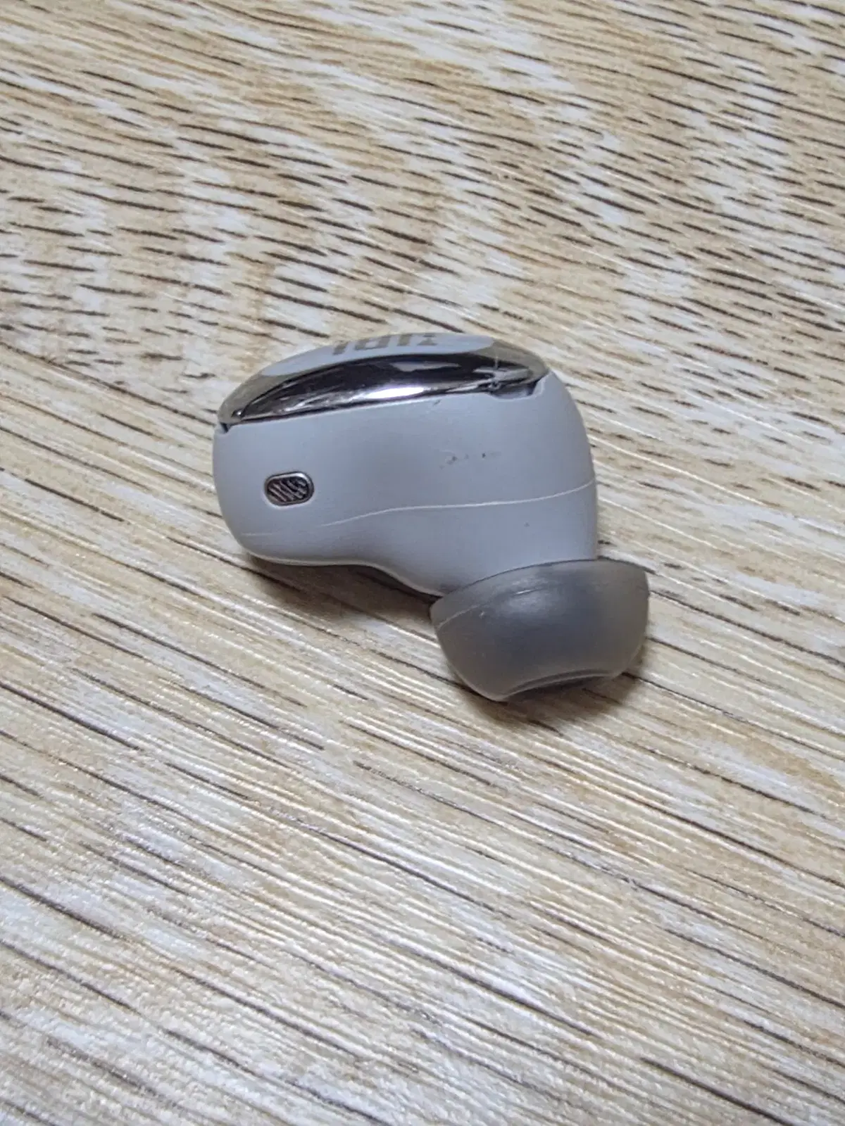 thumbnail-6